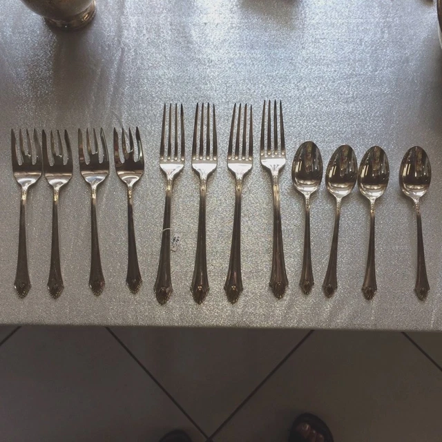 STERLINGSILBER Besteck mit Muster  für 4 Person Silber 925 Signiert