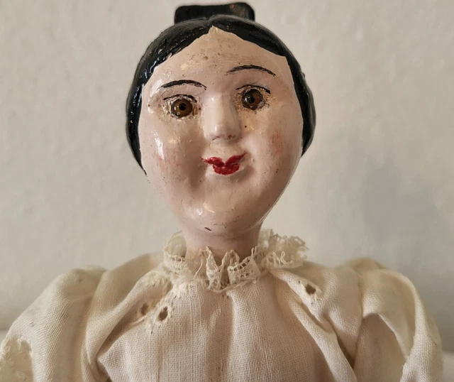 Antique Carved 9" Peg Wooden Tuck Comb Doll With Glass Eyes