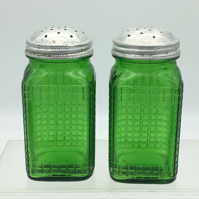Vtg Owens Illinois Green Glass Salt Pepper Shakers Waffle Checkerboard Hoosier