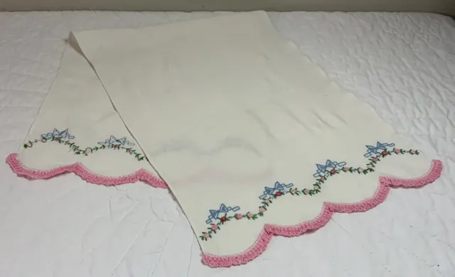Vintage Dresser Scarf, Cotton, White, Flower & Bow Embroidery, Pink Lace