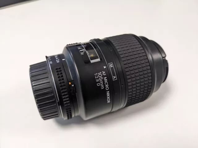 nikon af micro nikkor 105 mm F2.8 d