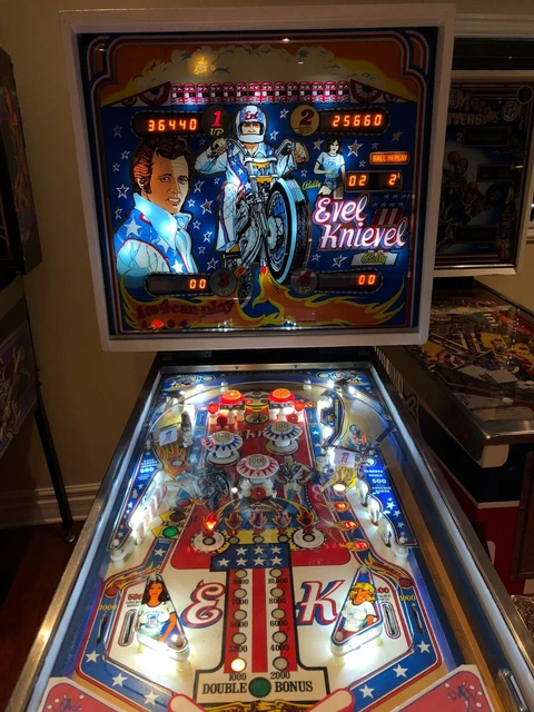 BALLY Evil Knievel PINBALL MACHINE  cabinet new paint Nice FREE SHIPPING