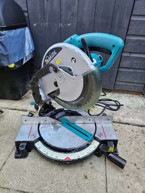 MAKITA MLS100N 110v Mitre saw 255mm blade