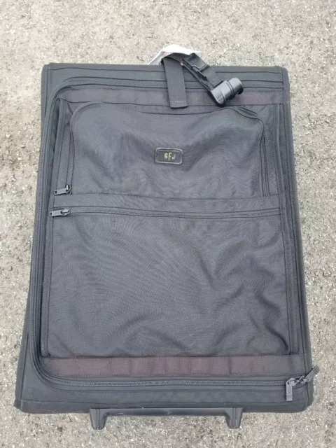 TUMI 246D BLACK Trip 29-Inch Expandable Four-Wheel Packing Case 1
