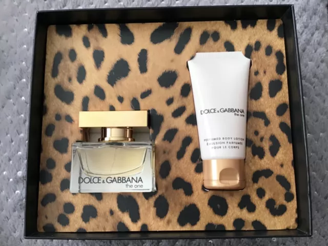 Dolce and gabbana the one 30ml deals gift set