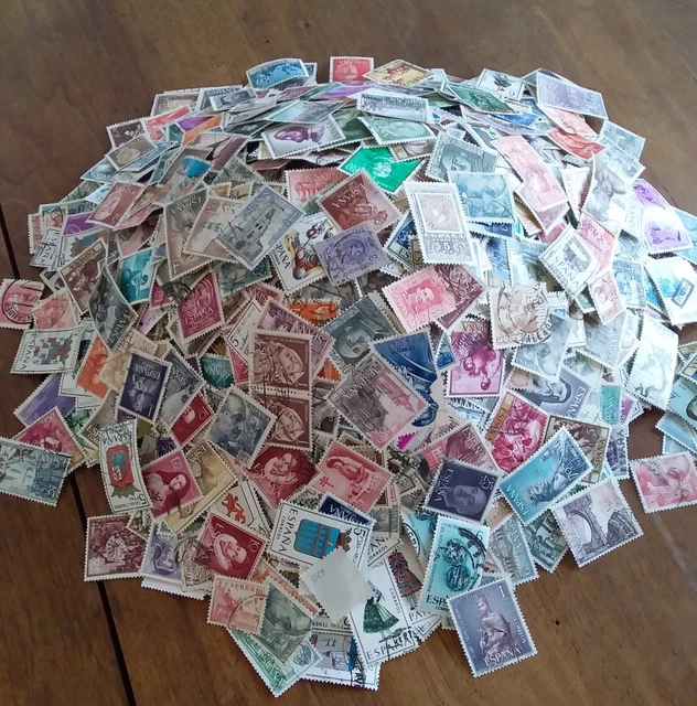 Espagne Obliteres + Vrac + 1 000 Timbres Anciens Decolles