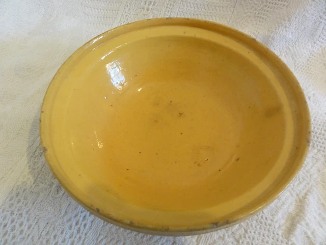 Ancienne Poterie Jatte En Terre Vernissee Couleur Jaune Sud Ouest ?