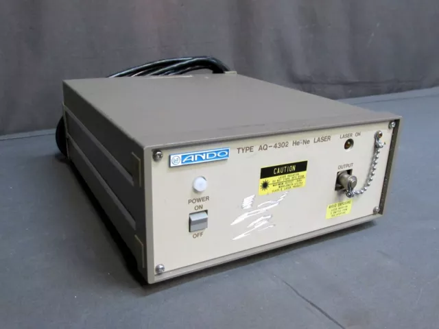 Ando AQ-4302 He-Ne Laser Lumière Source Fibre Optique Données Comm Testeur