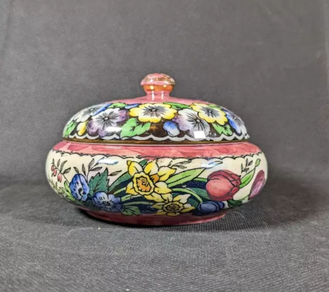 Maling round, pink with floral design, lidded, Trinket Dish, diameter 11.75cm