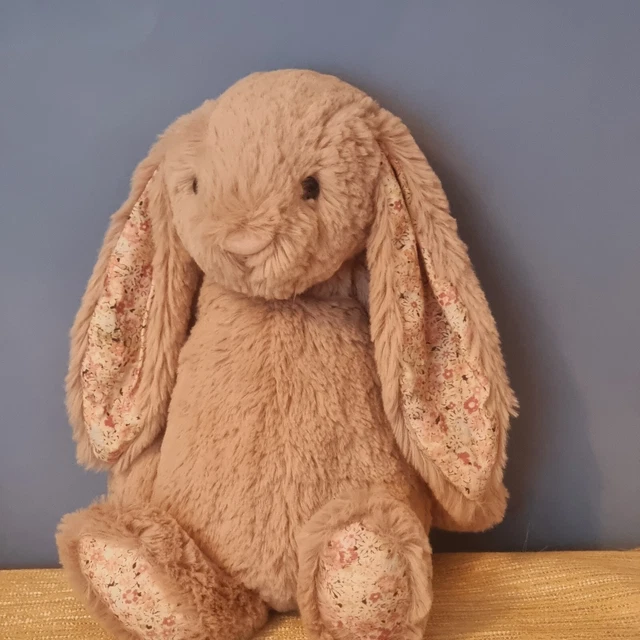 JELLYCAT BLOSSOM BEA Beige Bunny New Soft Toy BNWOT £89.99 PicClick UK
