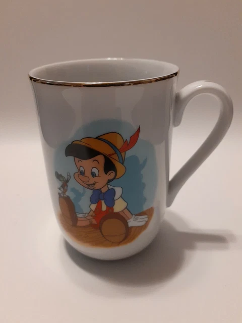 ⭐Pinocchio Disney Collection Classic Mug Designed by Walt Disney Artists Gold I4