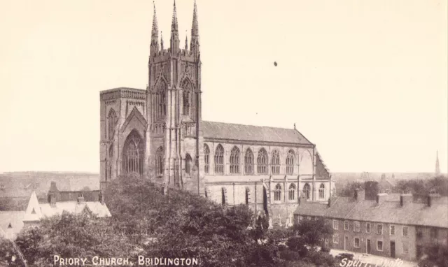 "Bridlington. Priory Church" Yorkshire UK Vintage Postcard *Worldwide ship*