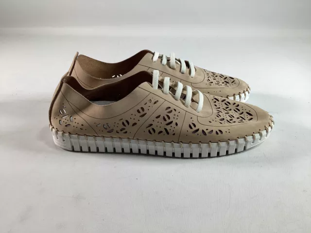 Womens Eric Michael Beige Nubuk Shoes NEW