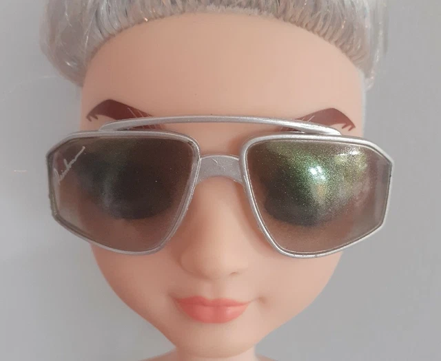 Rainbow High Dolls Clothes. Aidan Russell Series 5 Fab Sunglasses. NEW!!