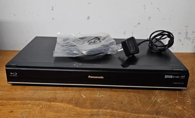DMRPWT560 NETWORK 3D BLU-RAY PLAYER TWIN TUNER 500GB HDD RECORDER PANASONIC DMR-PWT560