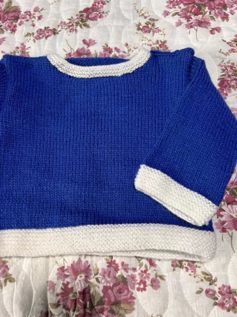 Ensemble bébé bleu et blanc 3 mois Brassière, bonnet, chaussons Fait main 2