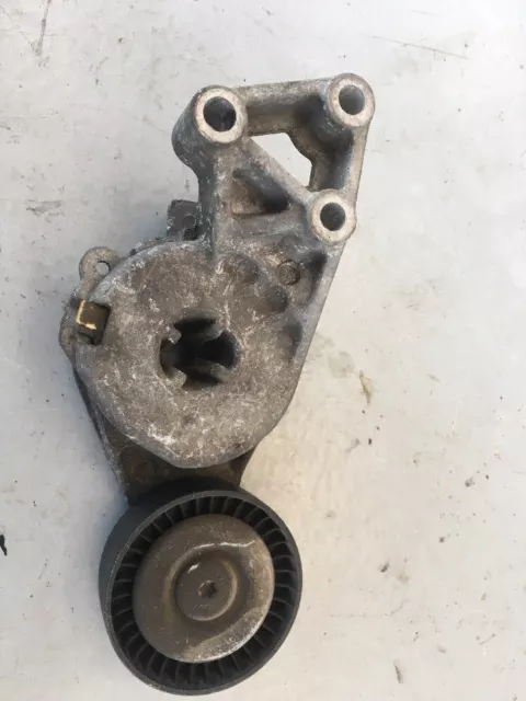 1999-2005 Volkswagen Jetta Golf Beetle Tendeur de Courroie 06A903315E