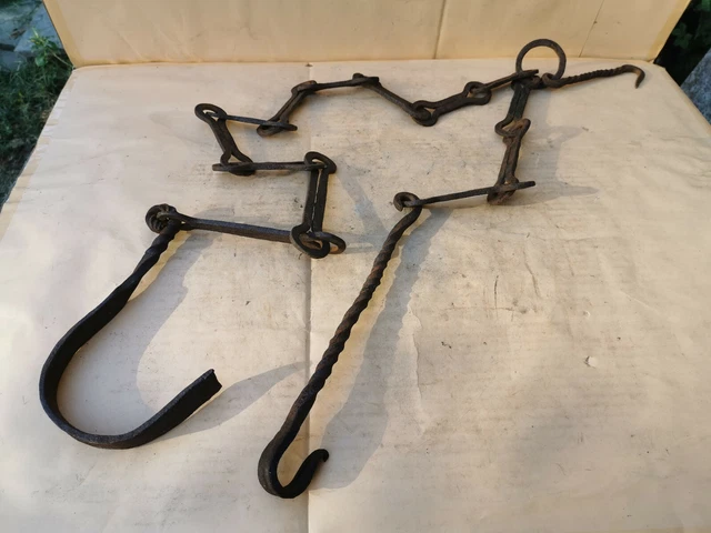 ANTIQUE OLD PRIMITIVE FORGED WROUGHT CHAIN FOR FIREPLACE HOOK HANGER 19th