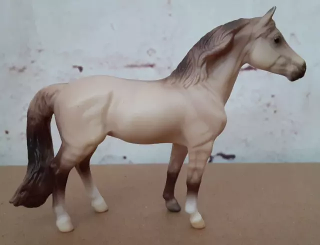 Breyer Stablemate #6222 Stable Surprise Dun Warmblood Mare 5736 G5