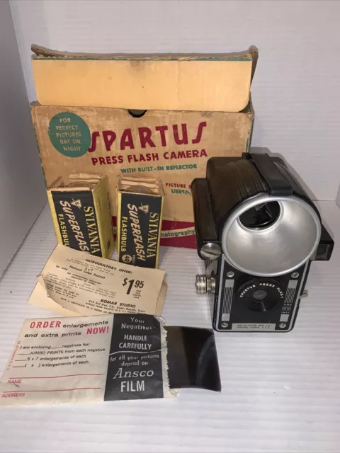 CÁMARA FLASH DE COLECCIÓN AÑOS 1940 SPARTUS PRENSA con 2 bombillas con caja original