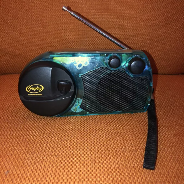 Freeplay Blue Self Powered 360 AM/FM Radio Handheld Portable Hand Crank Freeplay Blue Self Powered 360 AM/FM Radio Handheld Portable Hand Crank