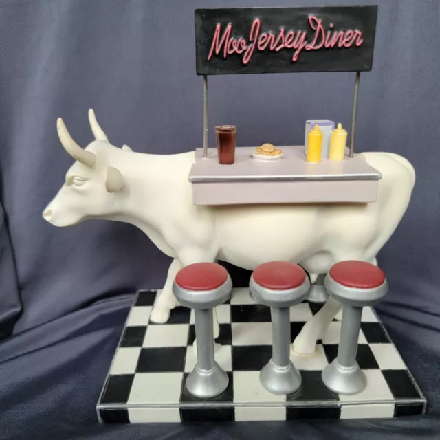 Retired Vintage Cow Parade Westland #9136 Moo Jersey Diner w/Original Tag