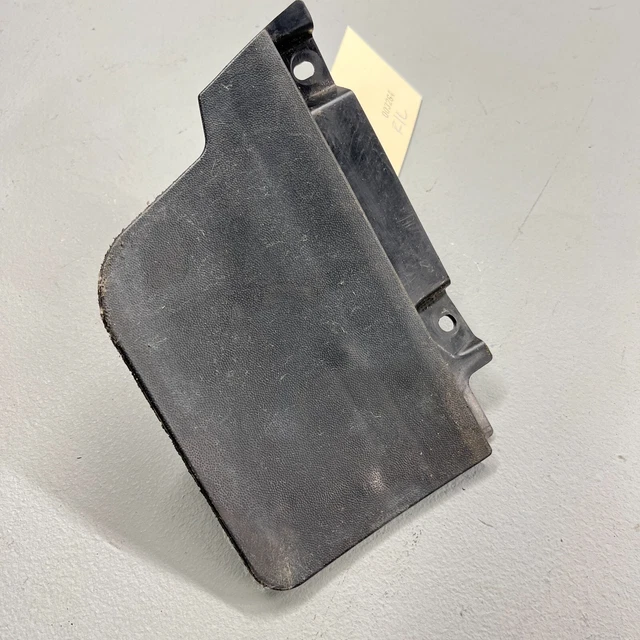 2019 2020 2021 Volkswagen Jetta Rear Left Driver Side Splash Guard Mud Flap Oem