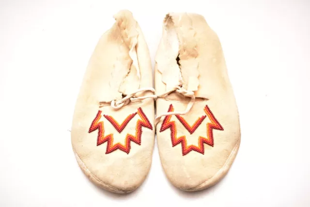Vintage Apache Moccasins Beaded Leather Native American ATQ;