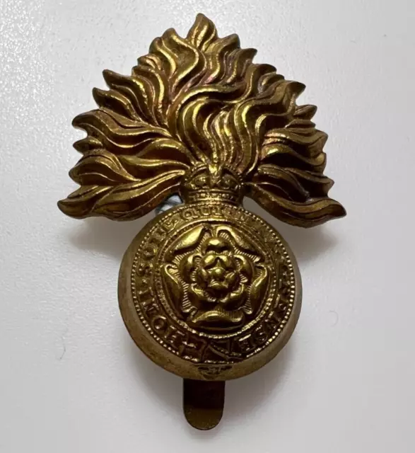 WW2 Royal Fusiliers City Of London Regiment Cap Badge 51 x 39 mm