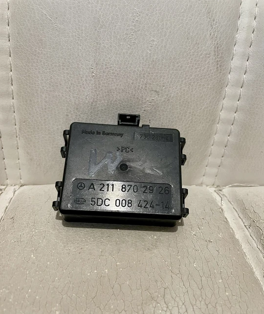 Capteur Pluie/lumière Mercedes-Benz – Réf. A1718205426, Pour Modèles R171/W245 – Occasion Fonctionnel