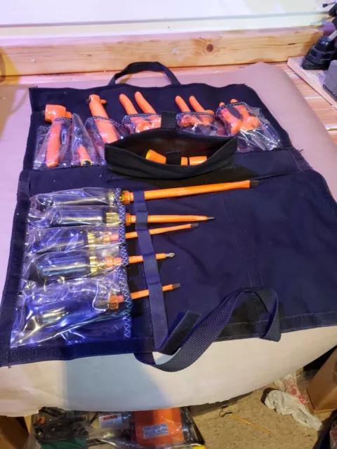 New - Cementex - 16 Piece Tool Set