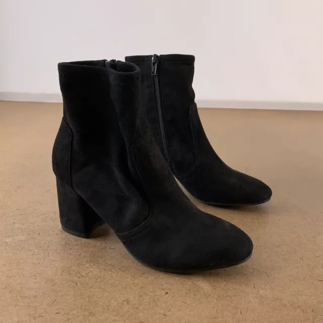 Nine West Women's Shoe Size 5.5M Black Faux Suede Roanna Ankle Boots New