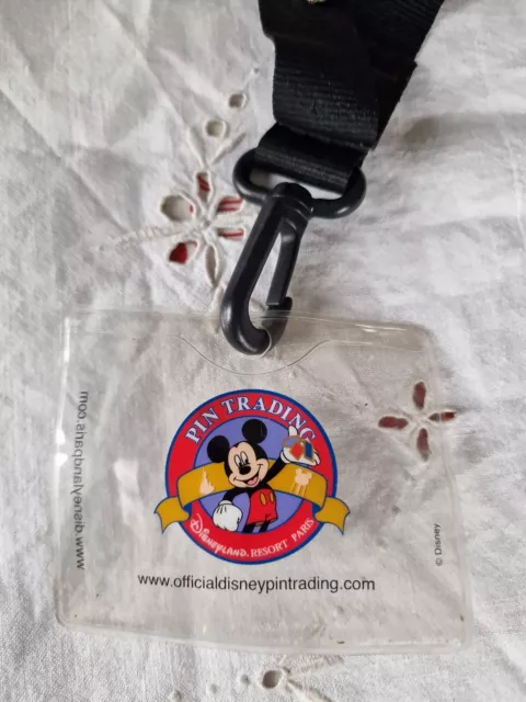 Disneyland Paris Pin Trading Schlüsselband mit Pins 2