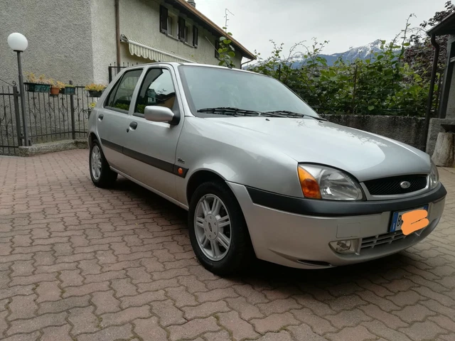 vendesi FORD Fiesta 1.2i 16V z.tec vendesi FORD Fiesta 1.2i 16V z.tec