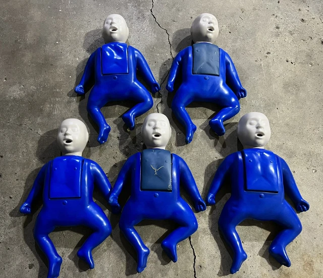 Lot of 5 CPR Prompt Infant Manikin CPR Trainers Nursing EMT Practice Dummy &Case Lot of 5 CPR Prompt Infant Manikin CPR Trainers Nursing EMT Practice Dummy &Case