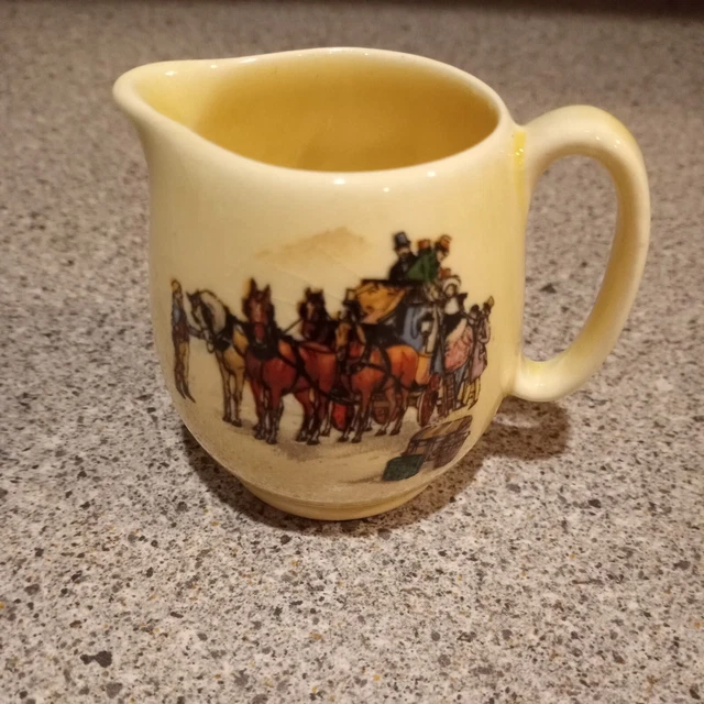 Royal Winton Grimwades ENGLISH COACHING SCENE Individual Creamer 2.50" Tall