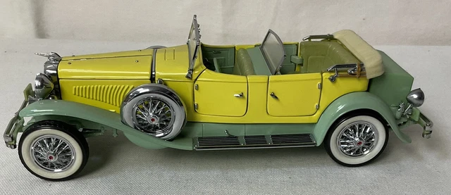 Franklin Mint 1/24 Duesenberg J 1930 Derham Tourster – Rouge – Occasion (manque Insigne)
