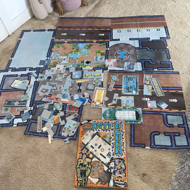 WARHAMMER 2000AD JUDGE Dredd Citi Block Floorplans RPG £34.95 - PicClick UK