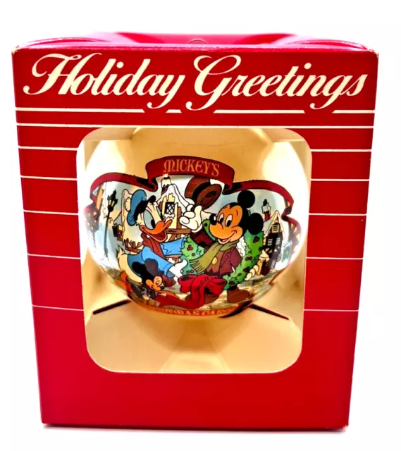 DISNEY HOLIDAY MICKEY’S Christmas Carol Figurine Mickey Mouse Bob ...