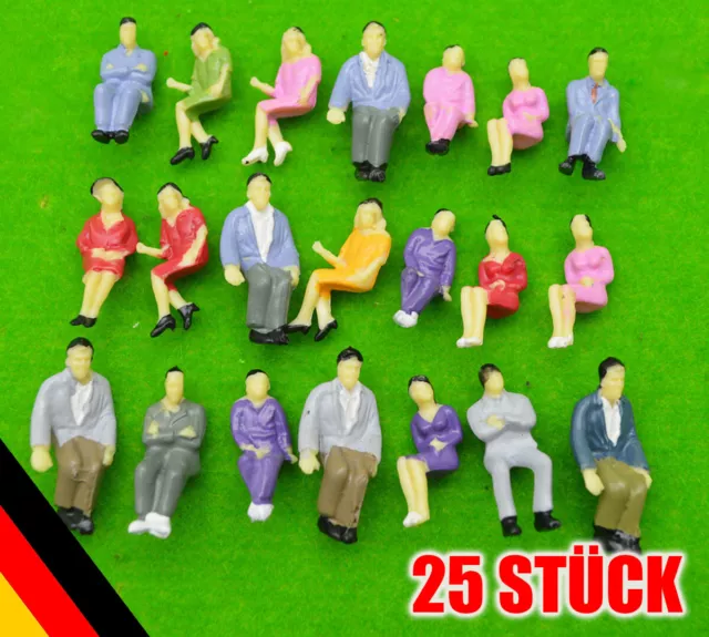 25 Stück bemalte Figuren sitzende Reisende Set (Spur 0) Modellbau 1:45 bzw. 1:50