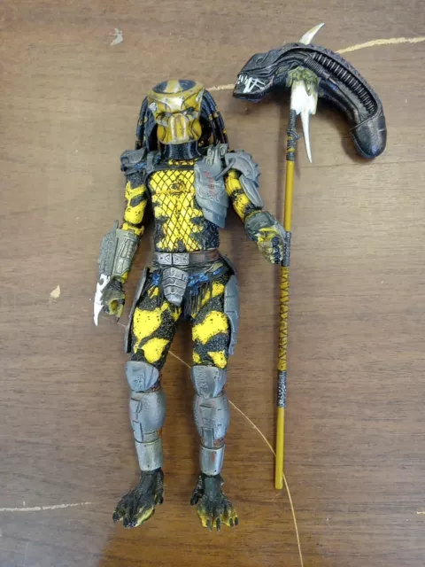 Neca 2010 Wasp Predator Action Figure Loose Used