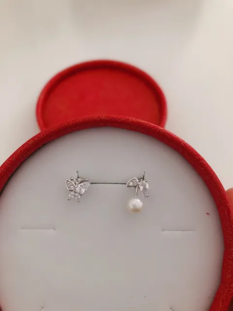 【Butterfly and Pearl】925 Silver/Cultured Pearl Earrings Studs