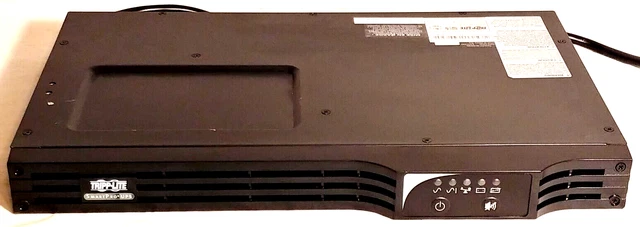 TRIPP-LITE SMART500RT1U Rack Mountable FOR PARTS NOT WORKING