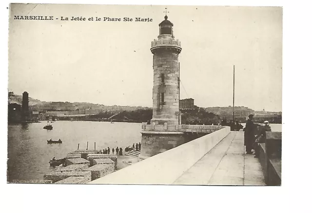 13  Marseille  Jetee Et Phare Ste Marie