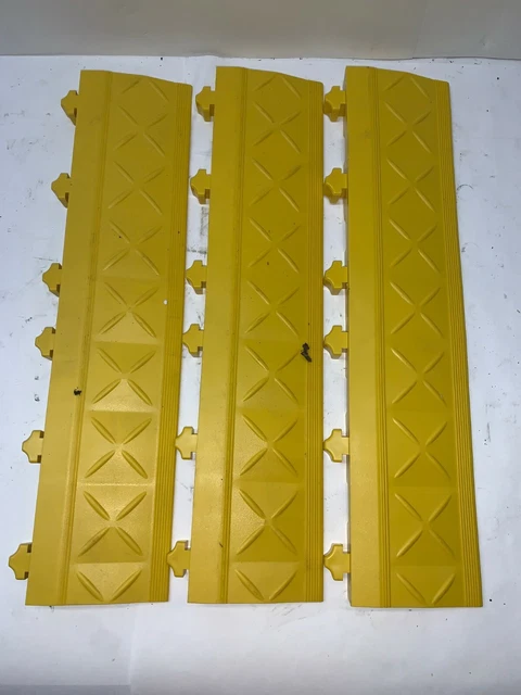 Ergo Interlocking Mat Ramp Edging, 33Lv36, 18" X 4" X 1", Yellow, Lot Of 3**