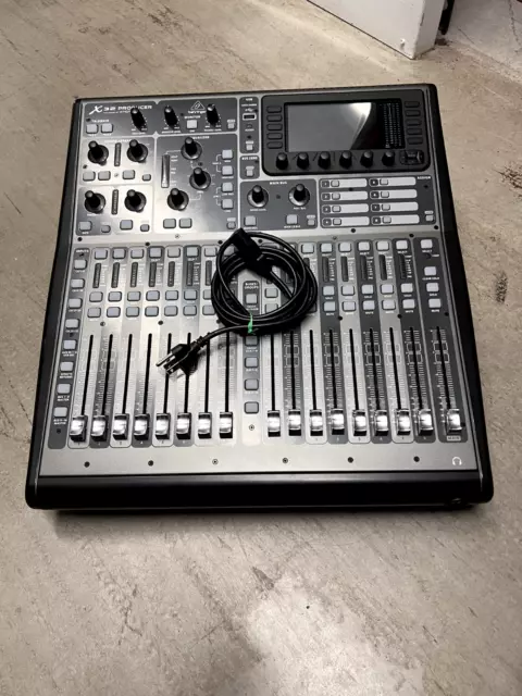 Behringer X32 Producer Digital Mixer