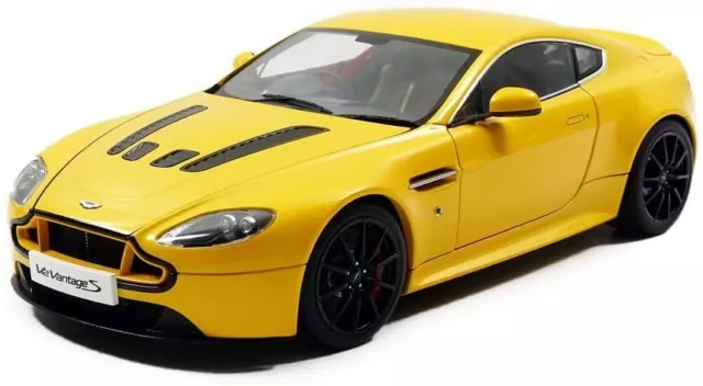 Autoart 1/18 Aston Martin V12 Vantage S 2015 (Yellow) Completed