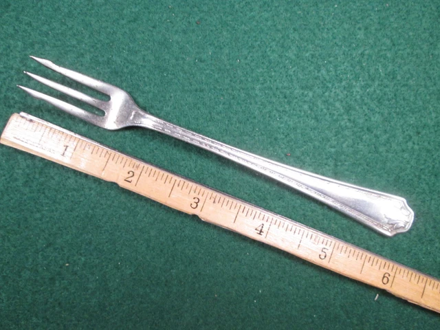Pullman Company Roosevelt Pattern Dining Car Silver Seafood Fork   A