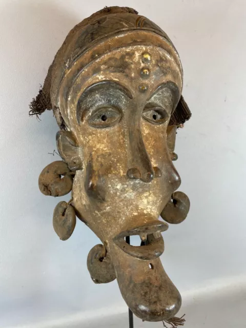 230543 - Old African Bakongo mask - Congo.