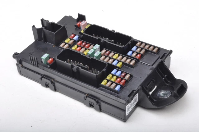 BOÎTE À FUSIBLES de l'unité de commande VOLVO V60 II 32315317 31682732 ...